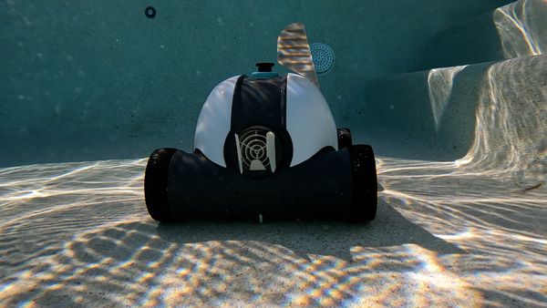 Aiper Seagull 1000 Robotic Pool Cleaner Vacuum