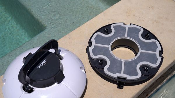 Aiper Seagull 600 Robotic Pool Cleaner mesh filter