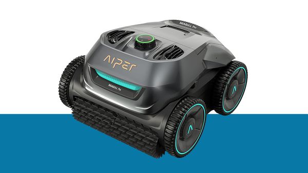 Aiper Cordless Robotic Pool Cleaners are on Fire — Literally