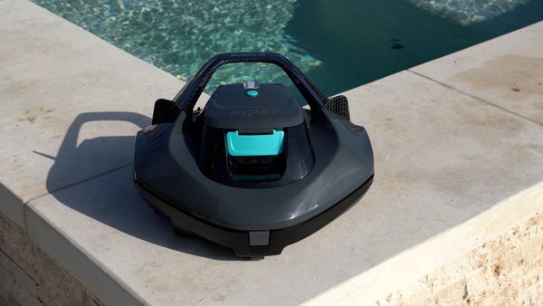 Aiper Seagull SE Pool Robot