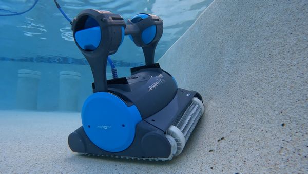 Dolphin Premier Robotic Pool Cleaner